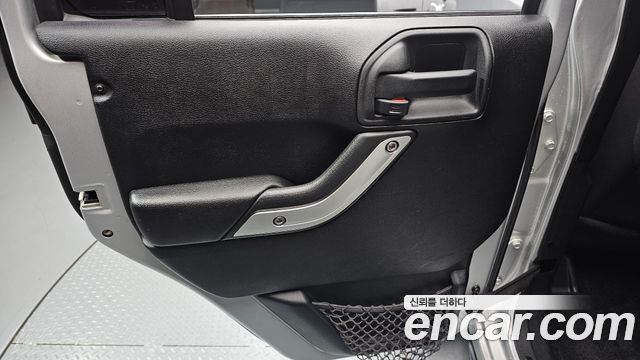 Jeep Wrangler (JK) 2.8 Diesel Rubicon 4Door 2012 — фото 25