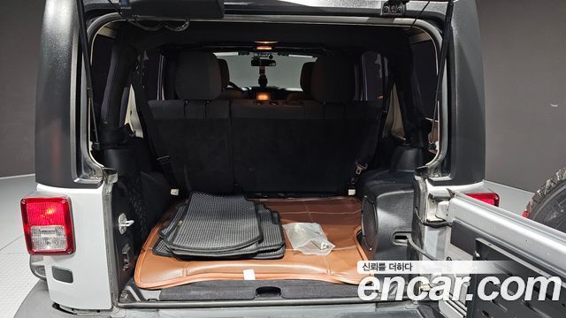 Jeep Wrangler (JK) 2.8 Diesel Rubicon 4Door 2012 — фото 32