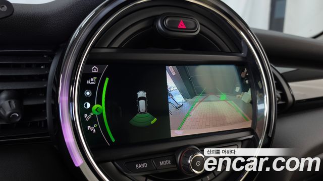 MINI Cooper HIGH Third Generation 2019 — фото 15