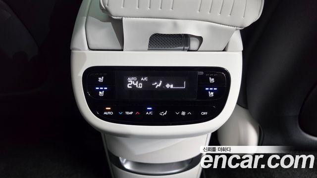 Hyundai Ioniq 9 Performance Type AWD 6-Seater Prestige 2025 — фото 18