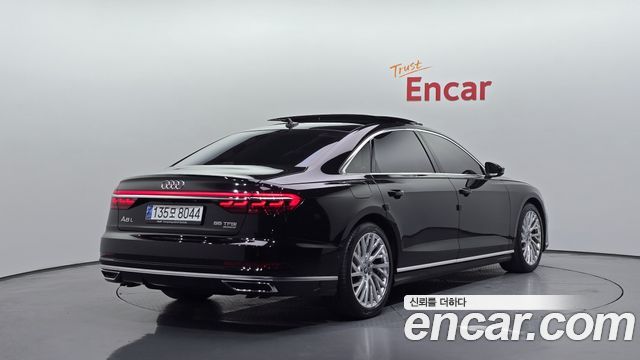 Audi A8 (D5) 55 TFSI Quattro LWB 2020 — фото 2