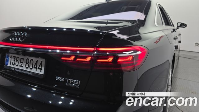 Audi A8 (D5) 55 TFSI Quattro LWB 2020 — фото 23