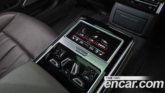 Audi A8 (D5) 55 TFSI Quattro LWB 2020 — фото 34