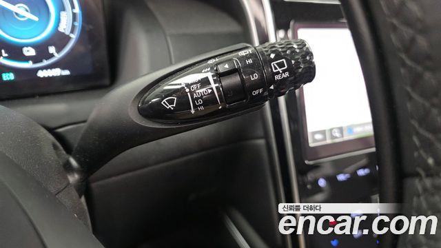 Hyundai Tucson Hybrid (NX4) Inspiration 2WD 2023 — фото 28
