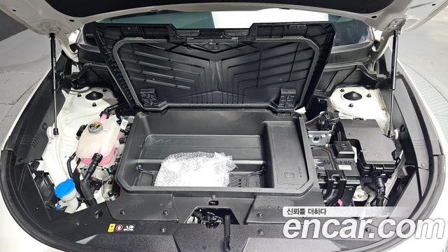 Kia Niro EV Air 2023 — фото 6