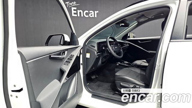 Kia Niro EV Air 2023 — фото 10