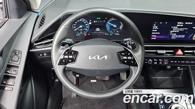 Kia Niro EV Air 2023 — фото 15