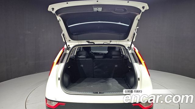Kia Niro EV Air 2023 — фото 32