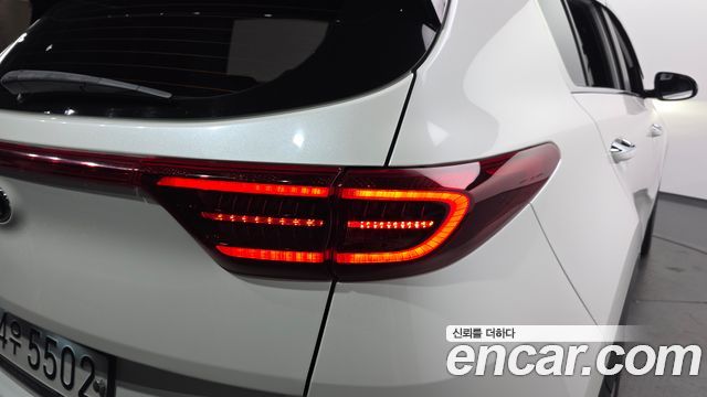 Kia Sportage The Bold Gasoline Prestige 2020 — фото 23