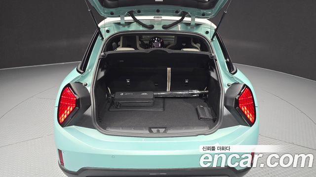 MINI Cooper S (IV) 5 Door Favoured 2025 — фото 38
