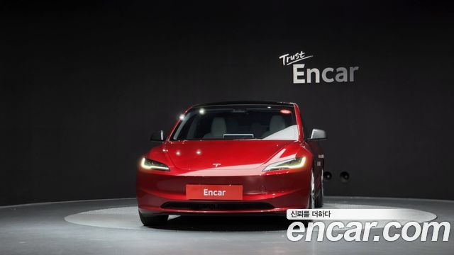 Tesla Model 3 Long Range AWD 2024 — фото 3