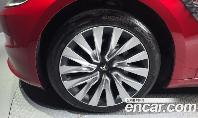 Tesla Model 3 Long Range AWD 2024 — фото 5