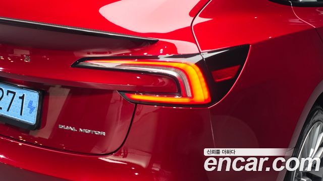 Tesla Model 3 Long Range AWD 2024 — фото 23