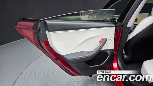Tesla Model 3 Long Range AWD 2024 — фото 25