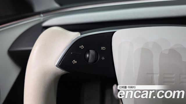 Tesla Model 3 Long Range AWD 2024 — фото 33