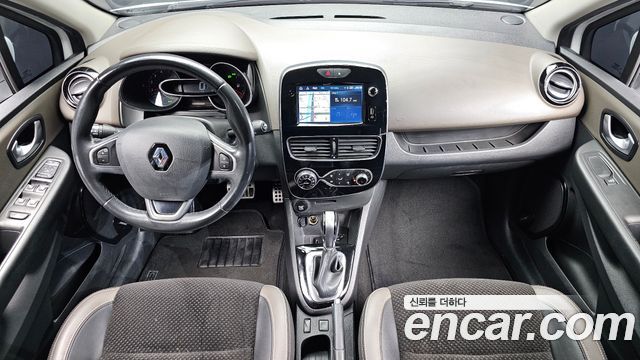 Renault Korea Clio Intens 2018 — фото 7