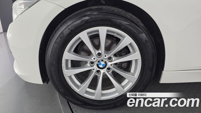 BMW 3 Series (F30) 320d 2016 — фото 5
