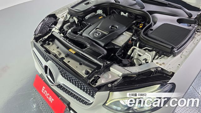 Mercedes-Benz GLC-Class (X253) GLC300 4MATIC AMG Line Coupe 2019 — фото 6