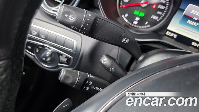 Mercedes-Benz GLC-Class (X253) GLC300 4MATIC AMG Line Coupe 2019 — фото 28