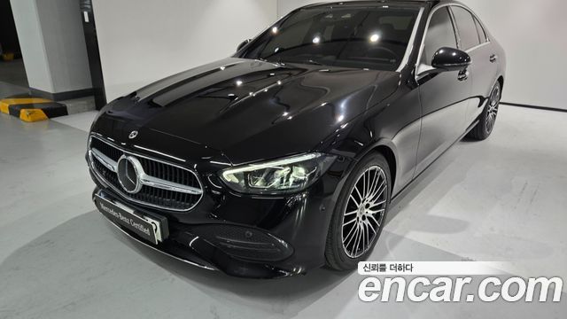 Mercedes-Benz C-Class (W206) C300 4MATIC Avantgarde