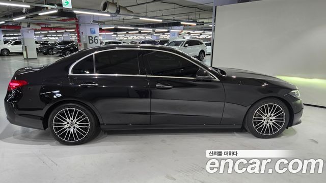 Mercedes-Benz C-Class (W206) C300 4MATIC Avantgarde 2024 — фото 9