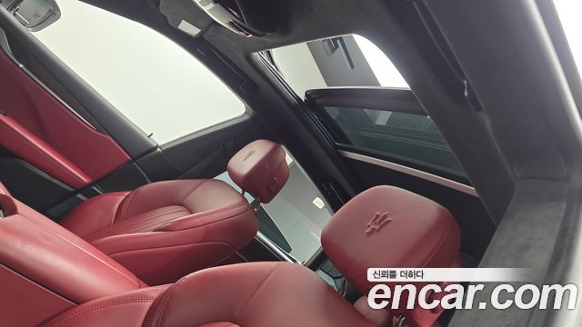Maserati Levante 3.0 S AWD Luxury 2017 — фото 18