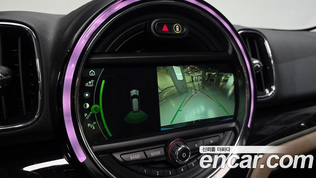 MINI Cooper D Countryman ALL4 HIGH 2nd 2018 — фото 15