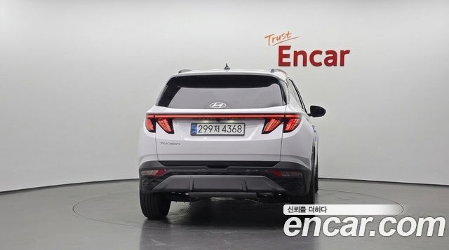 Hyundai Tucson (NX4) Gasoline 1.6 Turbo 2WD Inspiration 2021 — фото 4