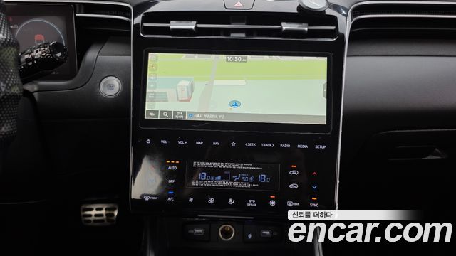 Hyundai Tucson (NX4) Gasoline 1.6 Turbo 2WD Inspiration 2021 — фото 27
