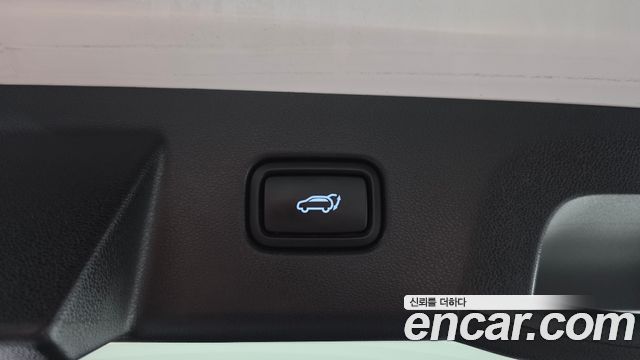 Hyundai Tucson (NX4) Gasoline 1.6 Turbo 2WD Inspiration 2021 — фото 31