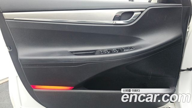 Hyundai Grandeur (IG) 3.0 LPi Rent Car Modern 2021 — фото 24