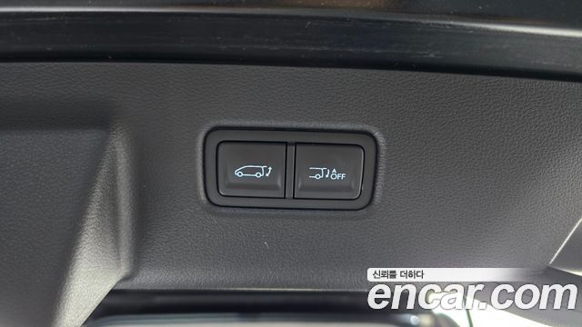 Hyundai Staria L3.5 Tourer 11-Seater Modern 2023 — фото 16