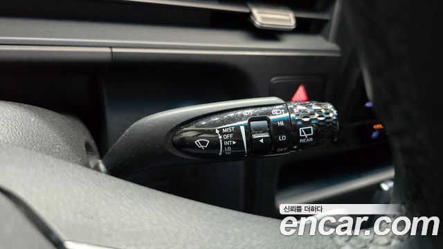 Hyundai Staria L3.5 Tourer 11-Seater Modern 2023 — фото 27