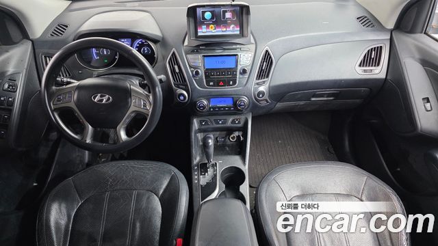 Hyundai Tucson ix Diesel 2WD LX20 Smart-Pack 2012 — фото 7
