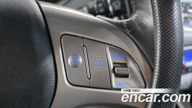Hyundai Tucson ix Diesel 2WD LX20 Smart-Pack 2012 — фото 13