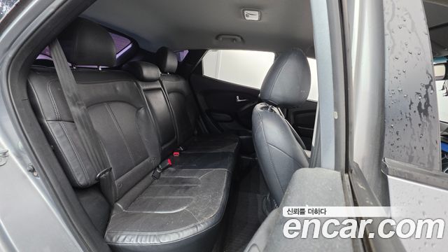 Hyundai Tucson ix Diesel 2WD LX20 Smart-Pack 2012 — фото 19