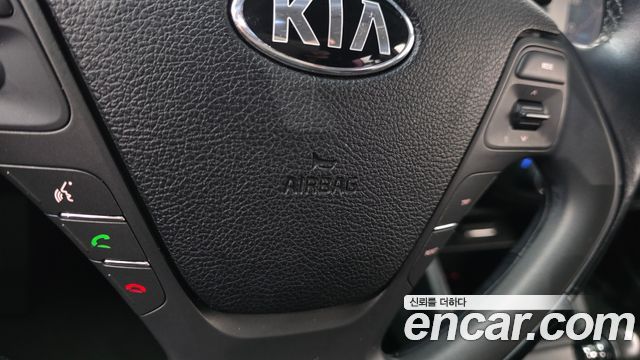 Kia K3 Luxury 2015 — фото 29