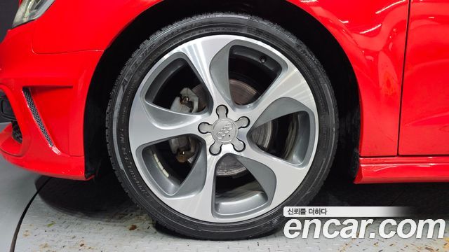Audi A3 35 TDI Dynamic Sportback Sport Edition 8V 2015 — фото 5