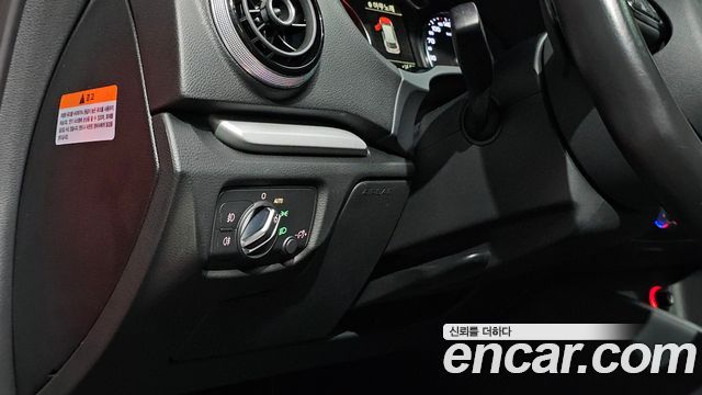 Audi A3 35 TDI Dynamic Sportback Sport Edition 8V 2015 — фото 19