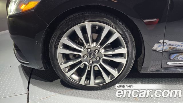 Lincoln Continental (X) 3.0 AWD 2017 — фото 5