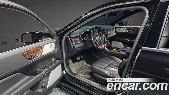 Lincoln Continental (X) 3.0 AWD 2017 — фото 10