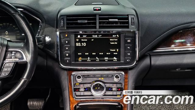 Lincoln Continental (X) 3.0 AWD 2017 — фото 14
