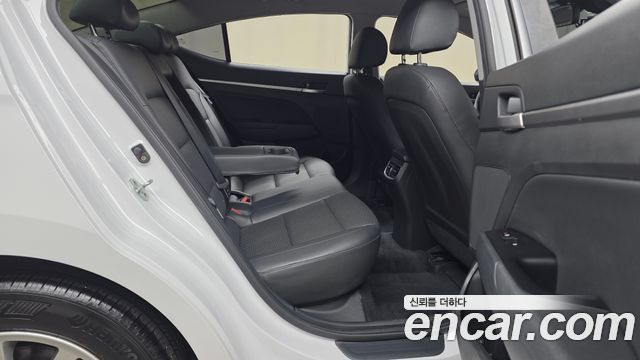 Hyundai Avante (AD) 1.6 Smart 2020 — фото 11