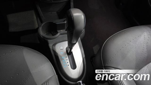 Chevrolet Spark LS+ 2015 — фото 18