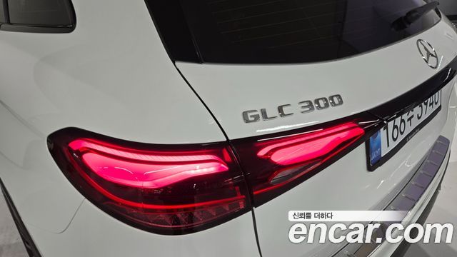 Mercedes-Benz GLC-Class (X254) GLC300 4MATIC AMG Line 2026 — фото 17