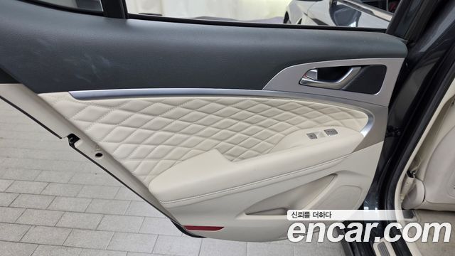 Genesis G70 2.0T Sport Package 2020 — фото 25
