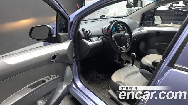 Chevrolet Spark Spark S LT 2014 — фото 10
