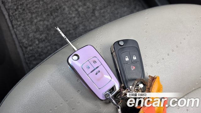 Chevrolet Spark Spark S LT 2014 — фото 19