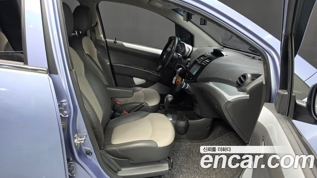 Chevrolet Spark Spark S LT 2014 — фото 26