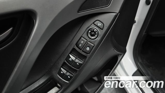 Hyundai Avante 1.6 VGT Modern Standard 2014 — фото 17